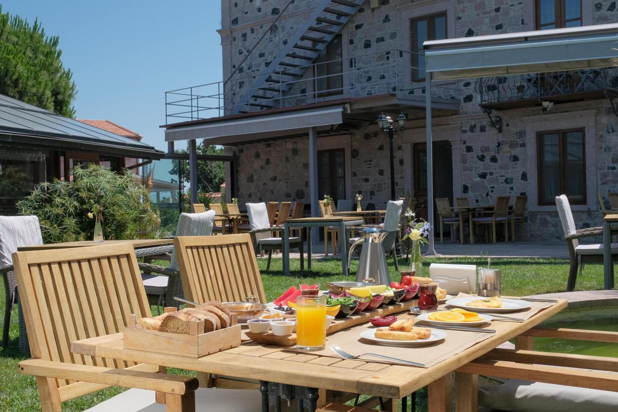 Cunda Labris Hotel Ayvalik Exterior photo