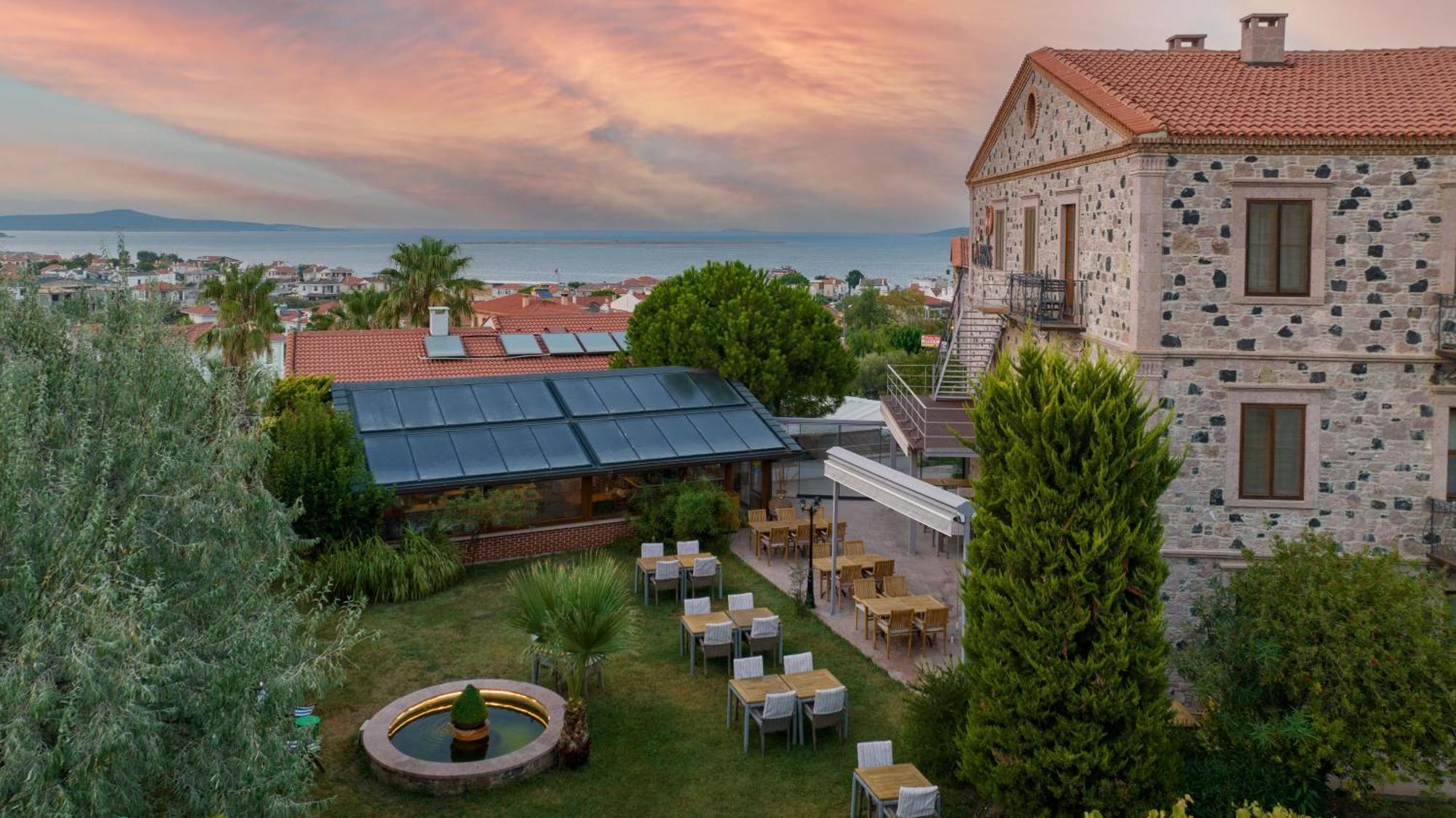 Cunda Labris Hotel Ayvalik Exterior photo